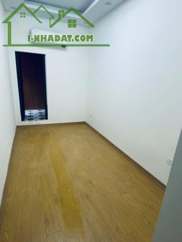 BÁN NHÀ NGÕ PHỐ MINH KHAI - HAI BÀ TRUNG - 2 TỶ HƠN- 20M2 - 3 TẦNG-2 NGỦ - 4
