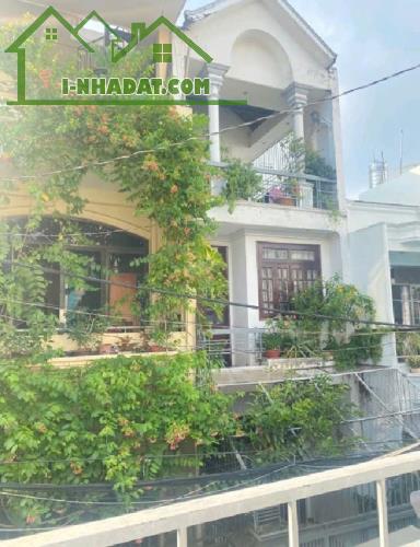 Trường Chinh Tân Bình HCM bán nhà trong hẻm sổ hồng riêng giá tốt