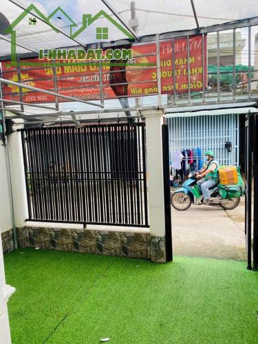 Cho thuê nhà trục chính H.359 Nguyễn Văn Cừ, An Hoà, Ninh Kiều, 6.5 triệu/tháng - 2
