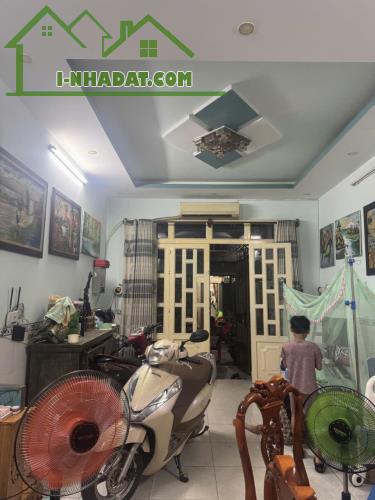 Bán Gấp nhà Đất Mới gần chợ Lê Văn Quới hẻm 5m 52m2,2 Tầng 4 tỷ 1 - 2