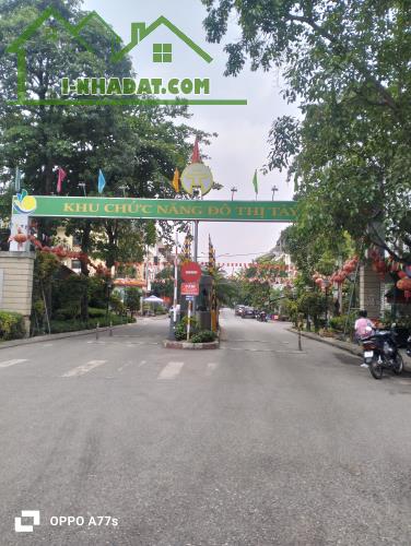 BÁN NHÀ HỮU HƯNG LÔ GÓC - PHÂN LÔ - NGÕ RỘNG Ô TÔ TRÁNH - GIÁ ĐẦU TƯ