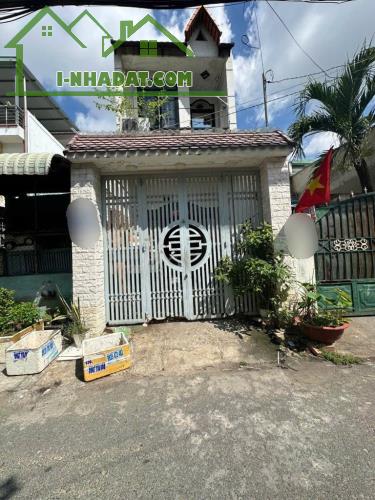 BÁN NHÀ MẶT TIỀN TRUNG MỸ TÂY QUẬN 12, 100m2 - 2 TẦNG - NỞ HẬU TÀI LỘC - GIÁ NHỈNH 5 TỶ - 2
