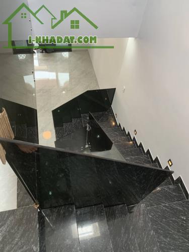 SIÊU PHẨM NHÀ ĐẸP 2 TẦNG, MỚI 100%, 65M2, CẠNH ĐH DUY TÂN, LIÊN CHIỂU - CHỈ 2.99 T*Ỷ - 1
