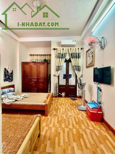Nhà sang trọng đường 7m thông 1 trệt 2 lầu mái đúc btct nguyễn ảnh thủ TCH - 5