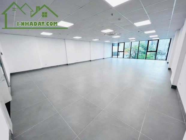 SIÊU HIẾM! TÒA VP PHỐ NGUYỄN CHÍ THANH - 60M² x 7 TẦNG THANG MÁY - MT RỘNG - Ô TÔ ĐỖ - - 2