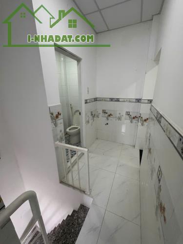 Nhà xinh 1 lầu sổ hồng riêng 3 phòng ngủ dành cho gia đình tân thới hiệp 09 - 5