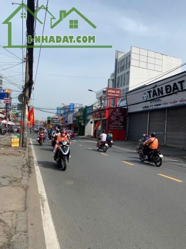 MẶT TIỀN LÊ VĂN VIỆT – HIỆP PHÚ – 870m2 - 200 tỉ