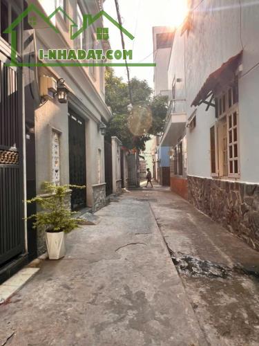 NHÀ ĐẸP – GIÁ TỐT – VỊ TRÍ VÀNG NGAY LẠC LONG QUÂN – GIÁ CHỈ NHỈNH 4 TỶ!!! Bạn đang tìm nh - 2