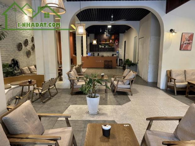 HIẾM CÓ! BÁN NHÀ PHỐ NGUYỄN KHÁNH TOÀN - 131M² x 8T THANG MÁY - LÔ GÓC - KINH DOANH - GIÁ - 1