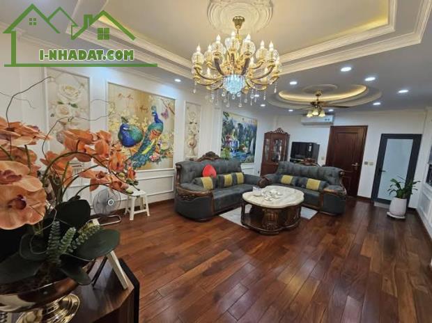 Bán nhà Linh Lang Phan Kế Bính, vị trí đắc địa, 140m, MT16m, chỉ 48 tỷ - 3