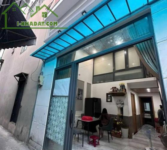 ♪ Nhà Kiệt 2.5m gần Thái Thị Bôi, Ô tô đậu 20m, 32m2, gác đúc, 2.3x tỷ