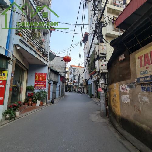 78m2 đất trong đê Đông Dư, 7 chỗ thông đầu tư tốt. Lh 0989894845 - 2