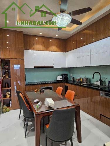 MẶT PHỐ MAI ANH TUẤN✅ĐỐNG ĐA✅48M2 x 6T✅27.2 TỶ✅VIEW HỒ✅THANG MÁY✅KINH DOANH TỐT - 2