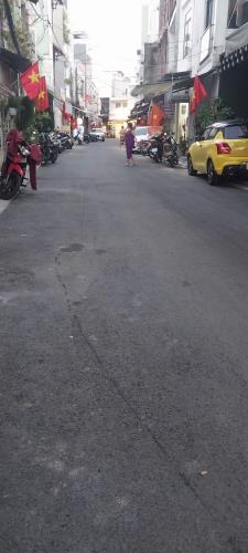 ► Nhà 2 MT Kinh Doanh  đường 5.5m gần Đỗ Quang, 70m2, 2 căn nhà trước sau riêng biệt, 6.x - 3