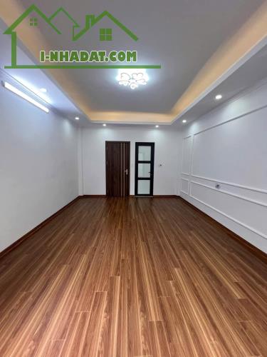 Bán nhà đẹp phí thượng siêu phẩm của khu vực
