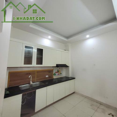 + yên nghĩa hà đông 34m hai mặt thoáng,dân xây 3 tầng,giá hơn 3 tỷ ! - vị trí Trung tâm, k - 2