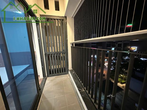 Chính chủ nhờ bán căn hộ chung cư cao cấp dự án 136 Hồ Tùng Mậu 145m2, 3PN, full nội thất - 2