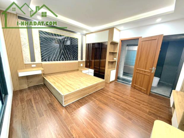 💥 BÁN NHÀ ĐỘI CẤN – 6 TẦNG – THANG MÁY – 2 THOÁNG – 36m2 - CHỈ 7.9 TỶ! - 1