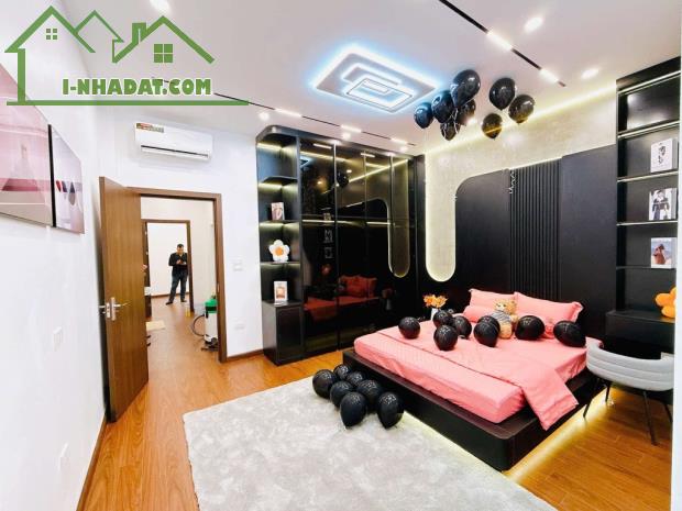 BÁN NHÀ MẶT PHỐ NGUYỄN LƯƠNG BẰNG - TÂY SƠN ĐỐNG ĐA - 90M2-5 - 32 TỶ - 1
