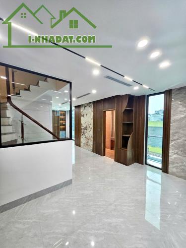 NHÀ 65M2*5T PHƯƠNG LIỆT, Ô TÔ TRÁNH, THANG MÁY, 6 PHÒNG NGỦ