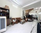 Mặt tiền đẹp , 4 tầng ,phường 13 Bình Thạnh, giá tốt .