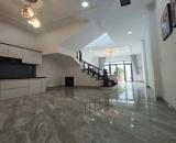 Nhà 1 lầu 1 trệt nhánh hẽm 269 Phú Hòa, Thủ Dầu Một, Bình Dương