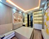 Nhà đẹp Nguyễn Chí Thanh, 35 mét, 5 tầng