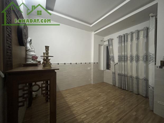 Nhà mặt phố cạnh chợ Mới , Hải Châu chỉ 8.x tỷ - 2