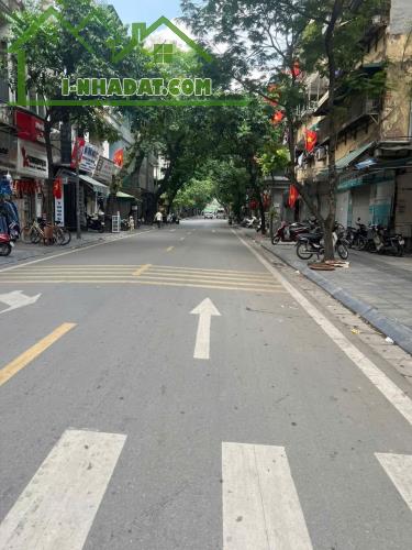 CHÍNH CHỦ BÁN NHÀ PHỐ LÊ QUÝ ĐÔN- NHÀ ĐẸP -FULL NỘI THẤT XỊN- THANG MÁY- Ô TÔ ĐỖ CỬA  -NHÀ - 2