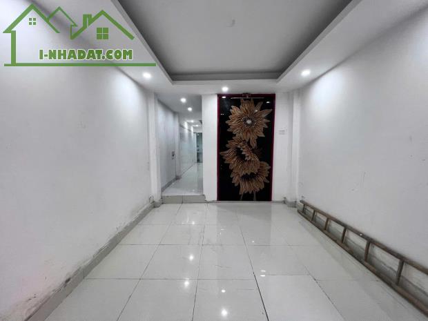Hiếm Lạc Long Quân Tây Hồ ô tô đỗ cửa có thang máy 6T 50m2 8PN  ở cho thuê CCMN 35 triệu - 2