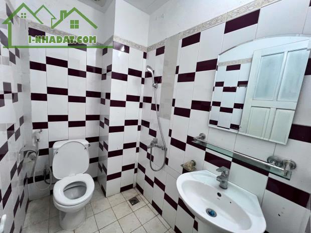 Hiếm Lạc Long Quân Tây Hồ ô tô đỗ cửa có thang máy 6T 50m2 8PN  ở cho thuê CCMN 35 triệu - 5