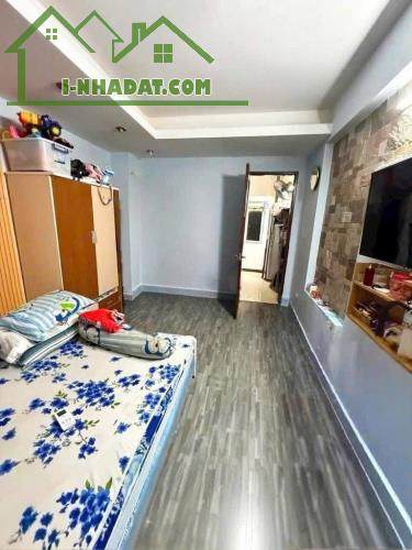 Nhà giá tốt 3 tỷ 395, đường Bùi Đình Tuý, Phường 24, Bình Thạnh, Diện tích 54m2 - 2