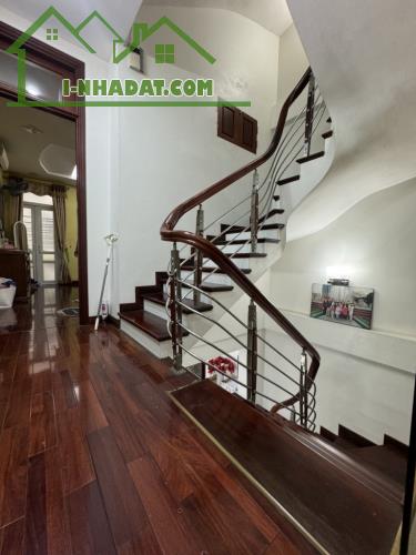 Nhà đẹp Mễ Trì 55m2*5T, mt 5m kinh doanh, gần ô tô, 2 thoáng 9.2 tỷ - 2