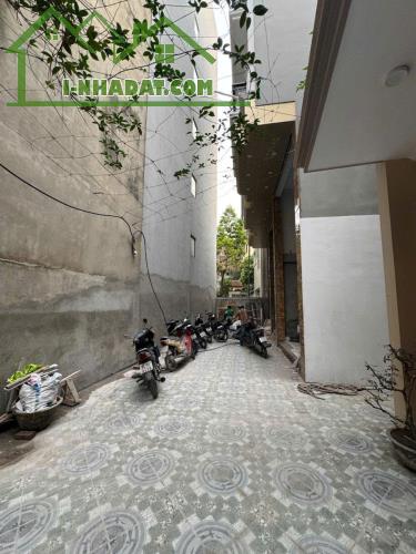 BÁN nhà 15.8 tỷ tại Định Công Thượng Hoàng Mai HN diện tích 50m2,nhà 7 tầng,mặt tiền 4m - 2