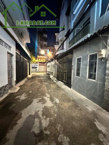 •	BÁN NHÀ KDC ĐB HẺM XE TẢI THÔNG NGUYỄN TƯ GIẢN P12, GÒ VẤP 4X16 GIÁ 11.9 TỶ