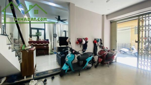 Bán Nhà HXH đường C18 - Khu K300, thông ra Cộng Hòa, 9x9.5m, 3 Tầng, 4 PN, 17.9 tỷ. - 3