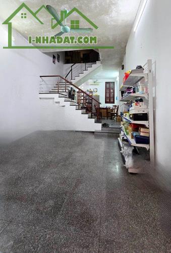 Bán cặp liền kề 106 ngõ Hoàng Quốc Việt, Cầu Giấy, 140m2, 4 tầng, mặt tiền 11m, chỉ 56 tỷ - 1
