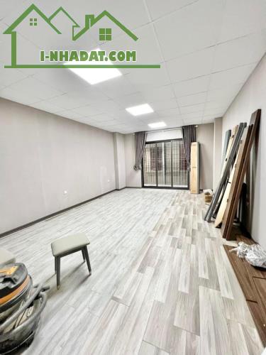 BÁN NHÀ QUANG TIẾN NAM TỪ LIÊM LÔ GÓC GẦN Ô TÔ 40M, 4 TẦNG, 5 NGỦ, GIÁ 6,2 TỶ. - 1