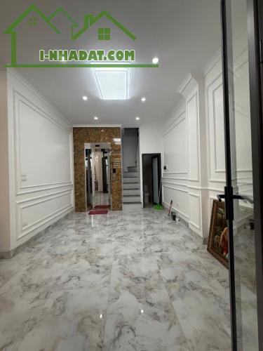 BÁN NHÀ THANG MÁY, TRUNG TÂM MINH KHAI, 5 TẦNG MỚI KOONG, 63M2 GIÁ 8,5 TỶ - 1