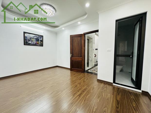 BÁN NHÀ KIM ĐỒNG – HOÀNG MAI – Ô TÔ TRÁNH – THANG MÁY – NHÀ MỚI | 62m² – 22,x TỶ - 5