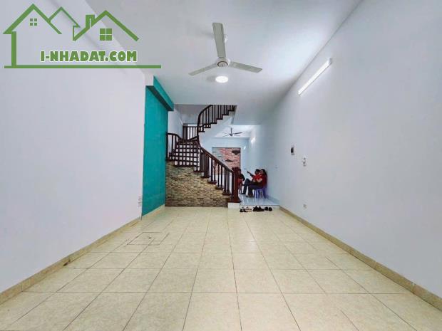 Khu vực vip quận Tây Hồ - Nhà 4 tầng 52m2 - Ngõ thông - 3 bước ra Hồ Tây 13,9 tỷ - 1