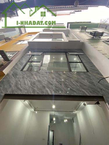 BÁN NHÀ NGỌC THỤY, LONG BIÊN, NHÀ ĐẸP, 7 TẦNG, THANG MÁY, FULL NỘI THẤT, Ô TÔ ĐỖ CỬA,