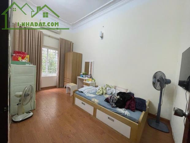 Bán nhà riêng Quận Hai Bà Trưng, 30m ra mặt phố - 75m2 x 4 Tầng, ngõ rộng thoáng - SĐCC - 1