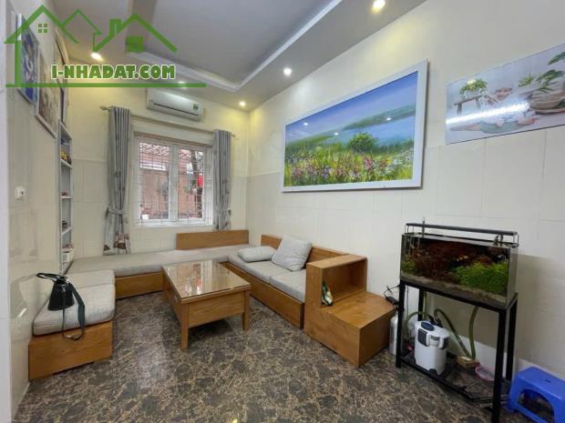 Bán nhà riêng Quận Hai Bà Trưng, 30m ra mặt phố - 75m2 x 4 Tầng, ngõ rộng thoáng - SĐCC - 2