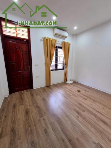 BÁN GẤP NHÀ ĐẸP KHƯƠNG TRUNG THANH XUÂN - LÔ GÓC - NGÕ Ô TÔ 40M2 NHỈNH 8 TỶ - 2