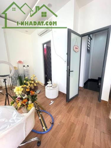 Cc bán nhà 3 tầng kiệt Thái Thị Bôi, TT THANH KHÊ, giá sập sàn chỉ hơn 2 tỷ. - 1