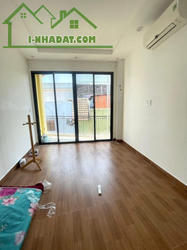 Cc bán nhà 3 tầng kiệt Thái Thị Bôi, TT THANH KHÊ, giá sập sàn chỉ hơn 2 tỷ. - 2