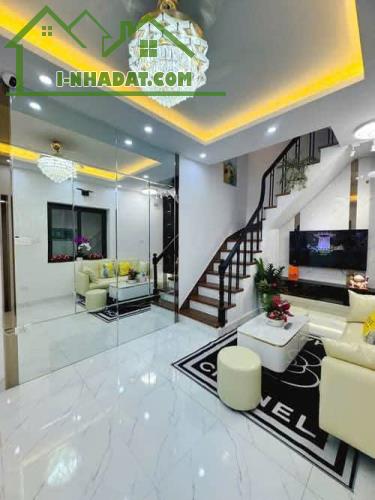 Nhà đẹp phố Lò Đúc, , một nhà ra phố, quận HBT, lõi thủ đô 30m2-6,65 tỷ