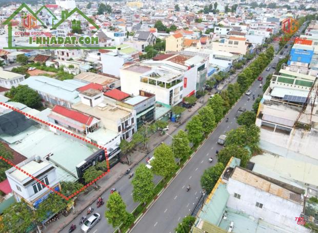 Bán nhà mặt tiền đường Đồng Khởi đang cho thuê hơn 1.4 tỷ/năm sổ hồng 965m2 giá 55 tỷ - 1