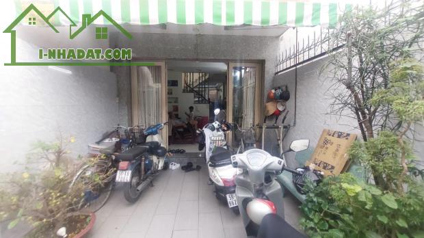 Chính chủ cần bán gấp, nhà 2 tầng, DT 4 x 19, nhỉnh 7 tỷ - 1